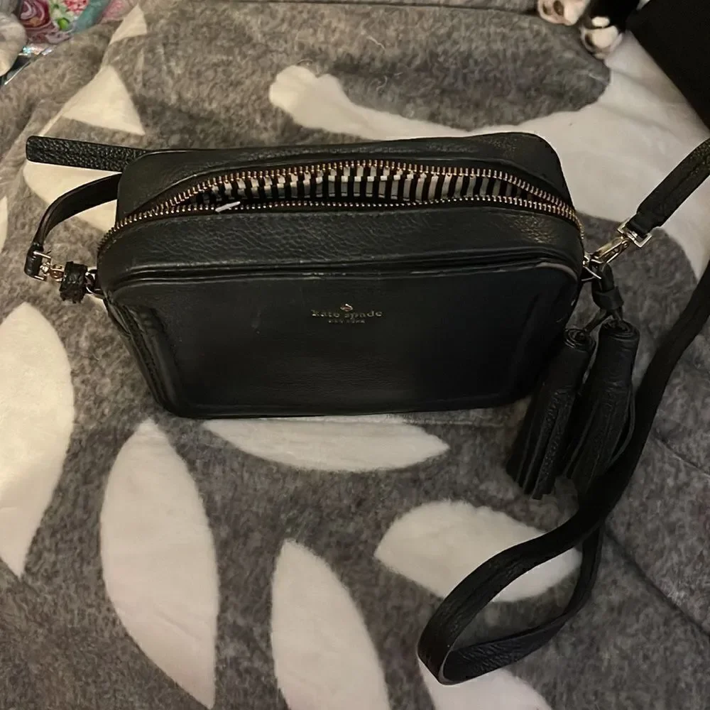 kate spade questions leave