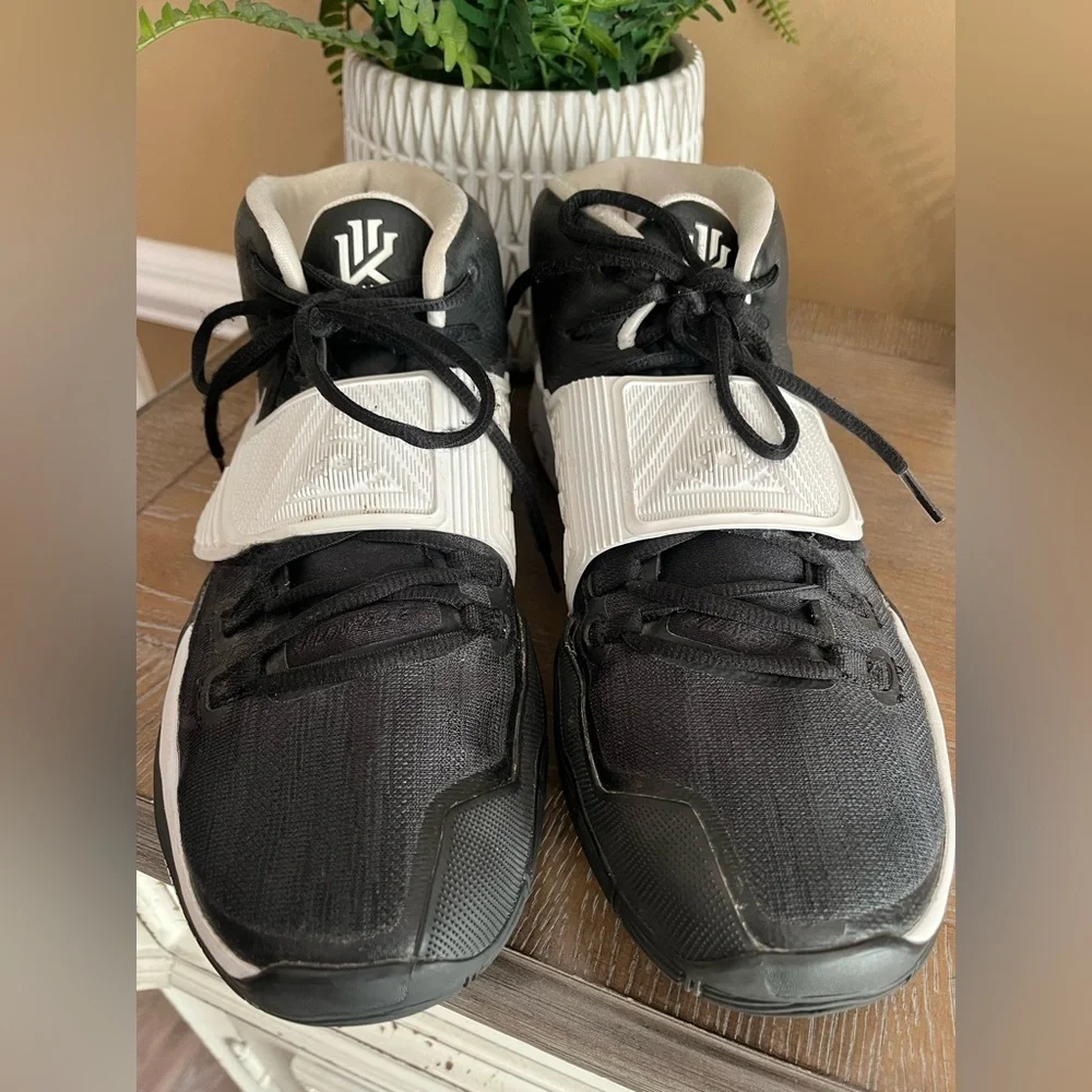 Nike kyrie tb