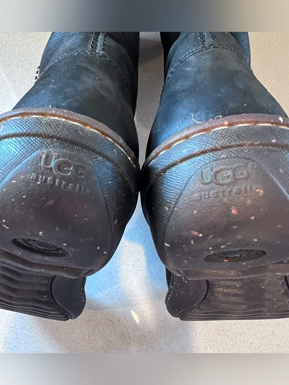 UGG australia swell