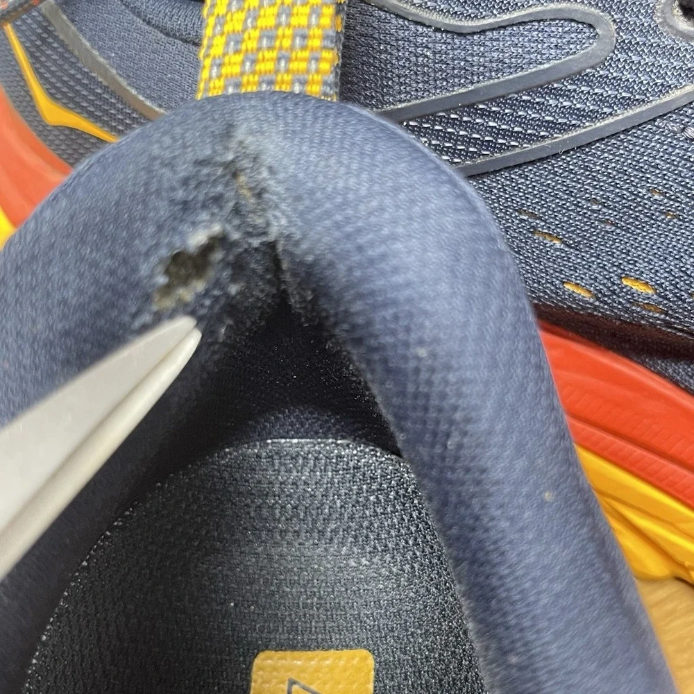 Hoka One One hoka one