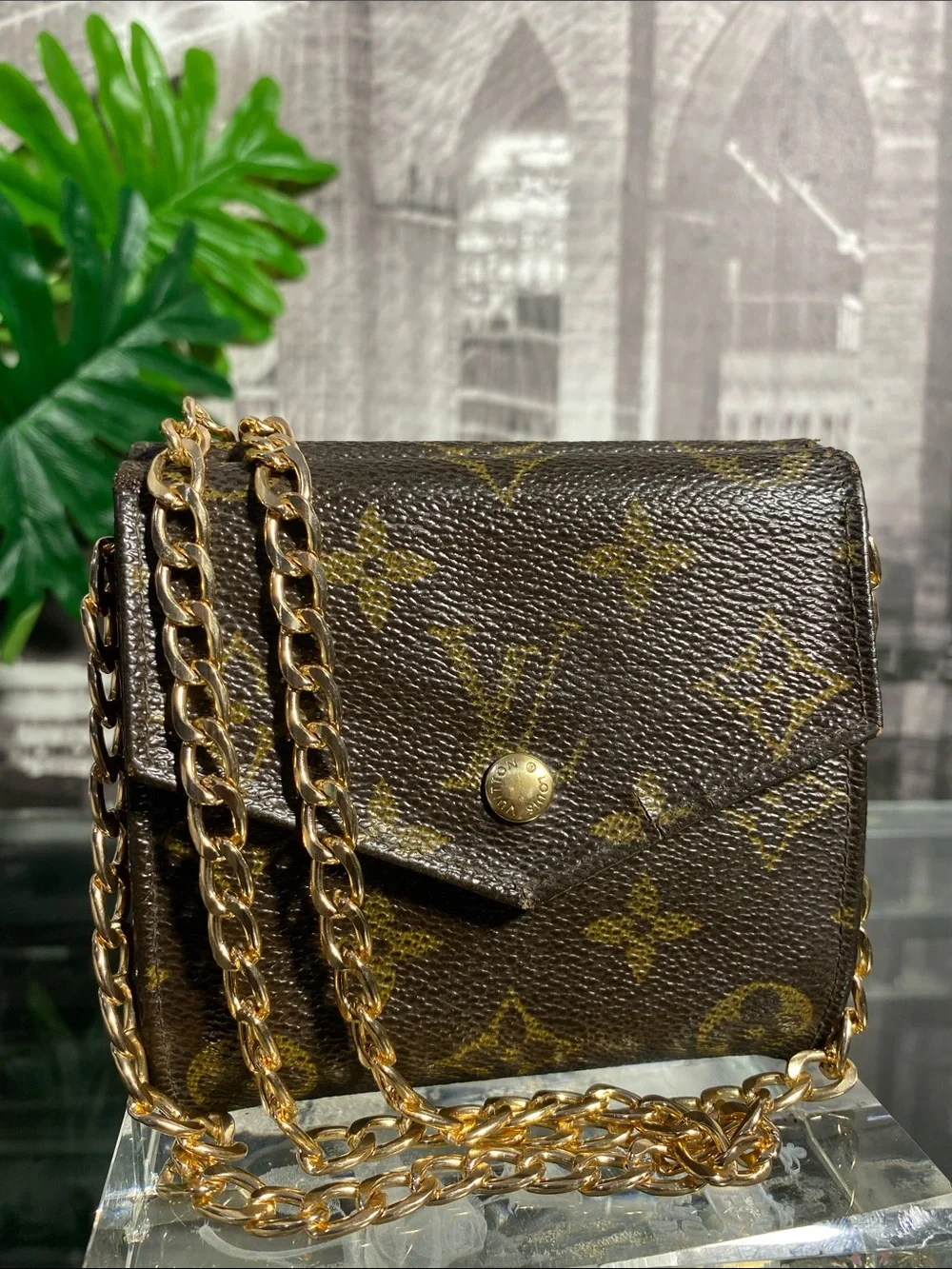Louis Vuitton authentic louis