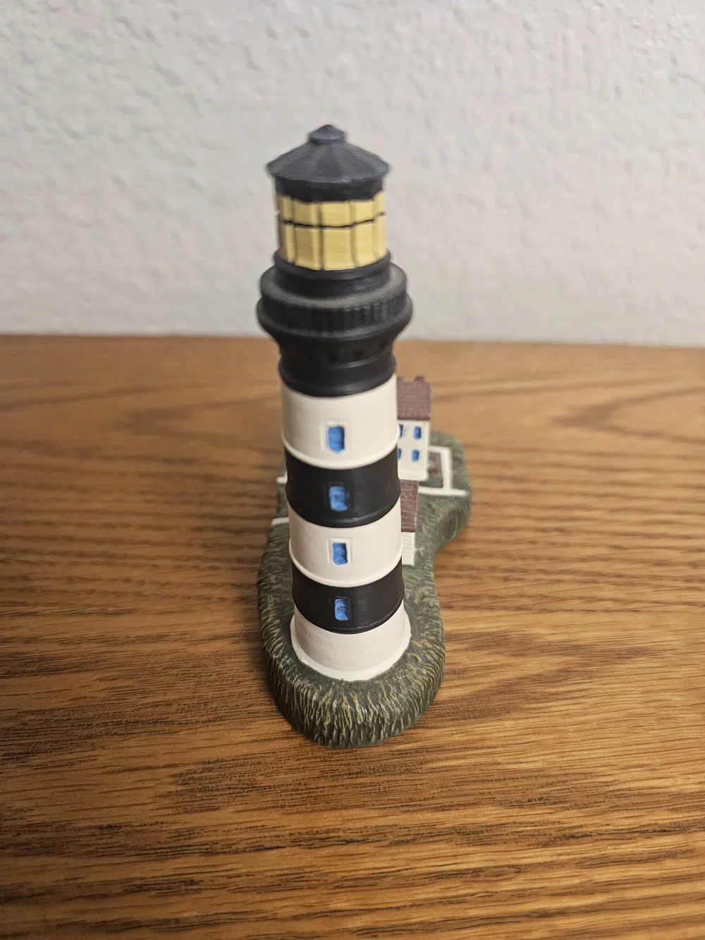 Spoontiques Bodie Island Lighthouse NC Miniature Figurine #009111