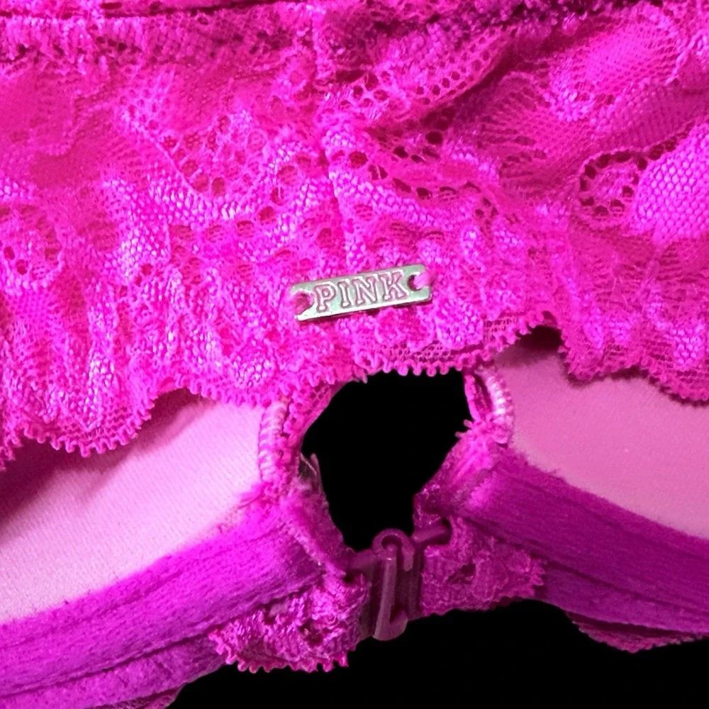 Pink Coconut Boutique vintage new