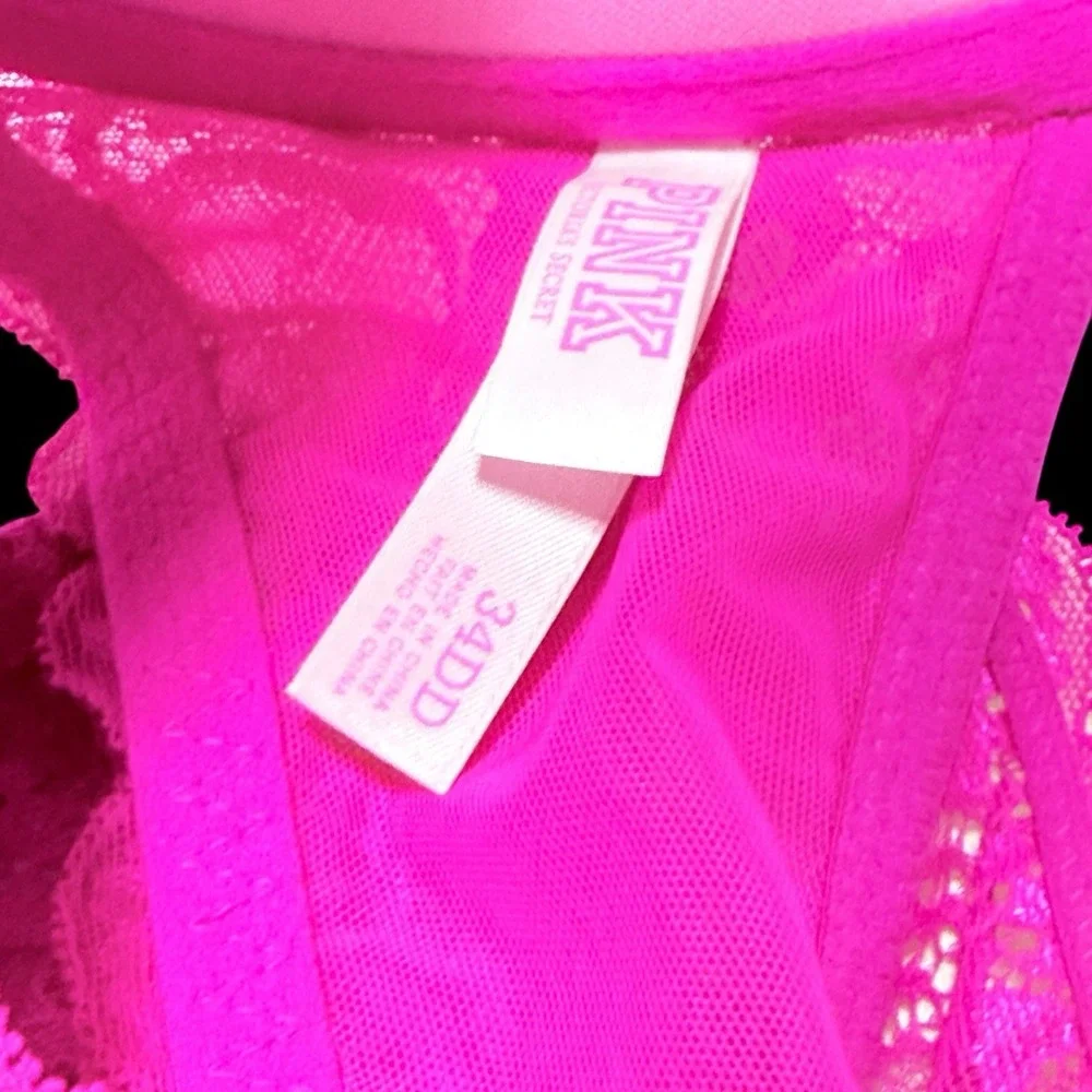 Pink Coconut Boutique vintage new