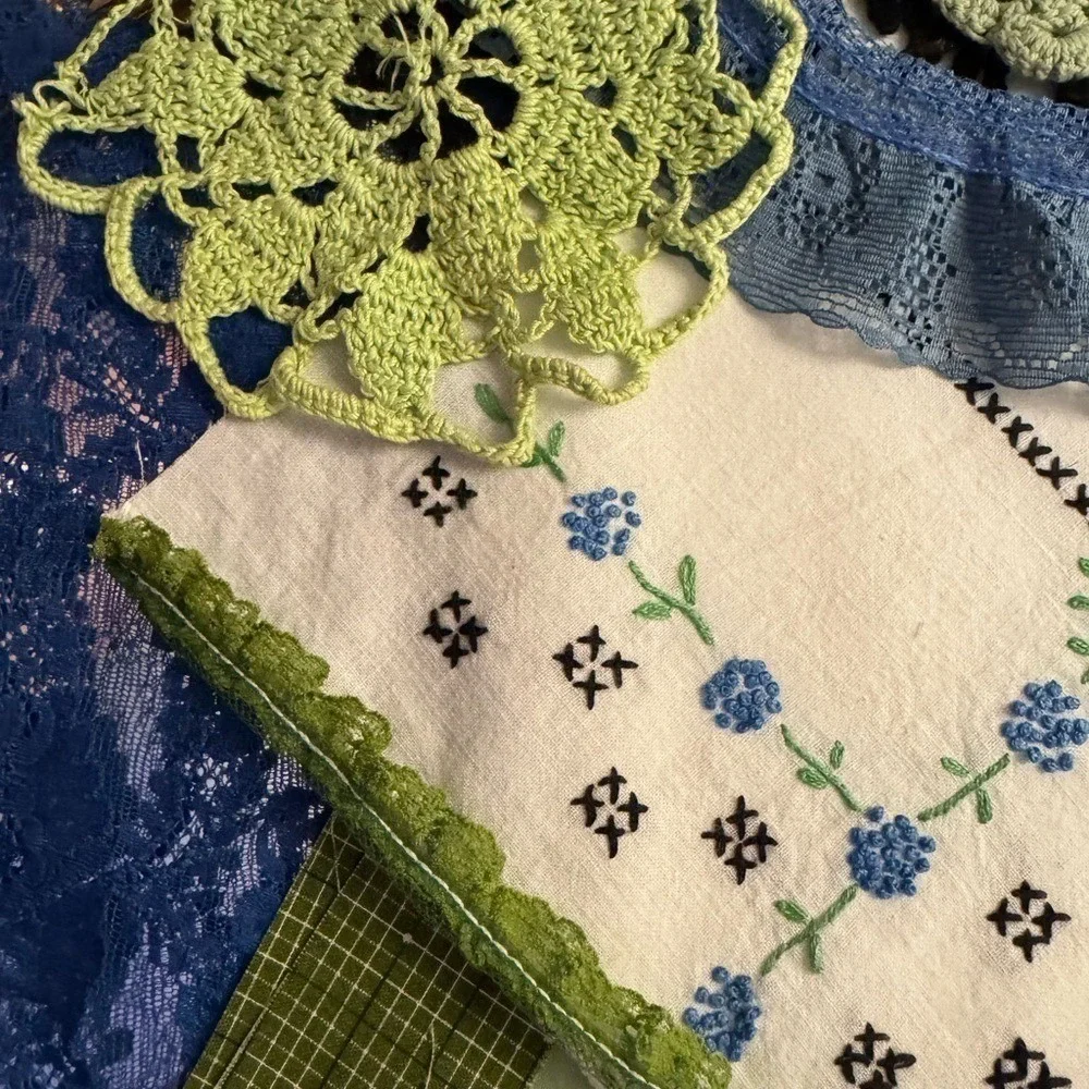 Vintage Fabric Scrap Bundle Blue Green Junk Journal Slow‎ Stitch Lace Embroidery