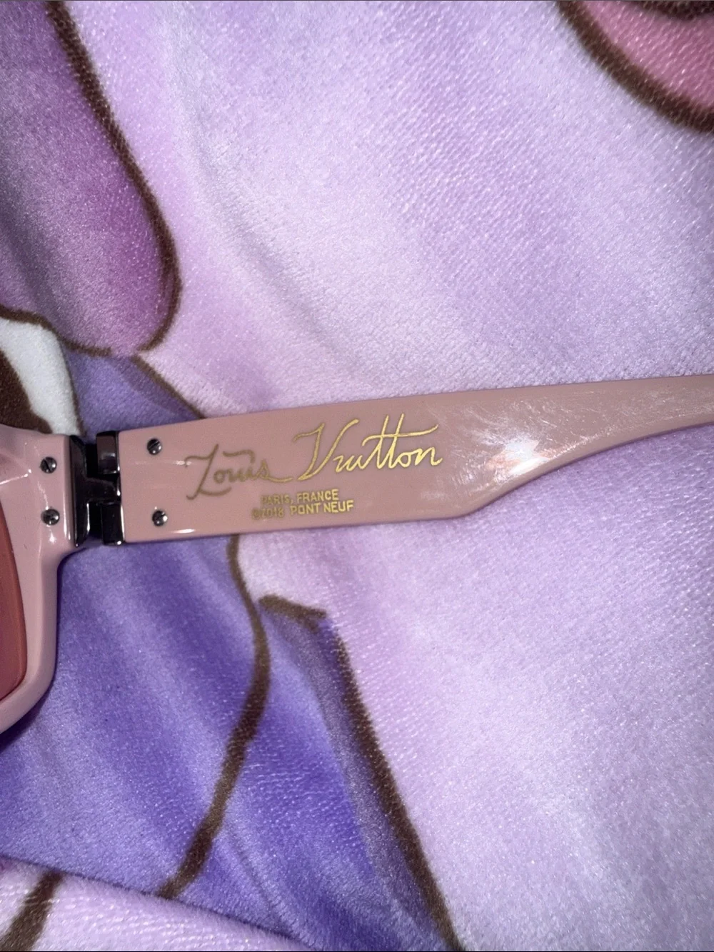 Louis Vuitton bold louis