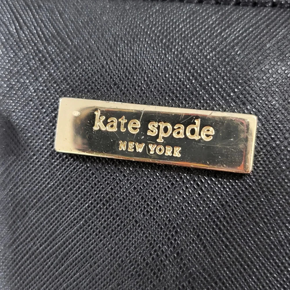 kate spade missing crossbody