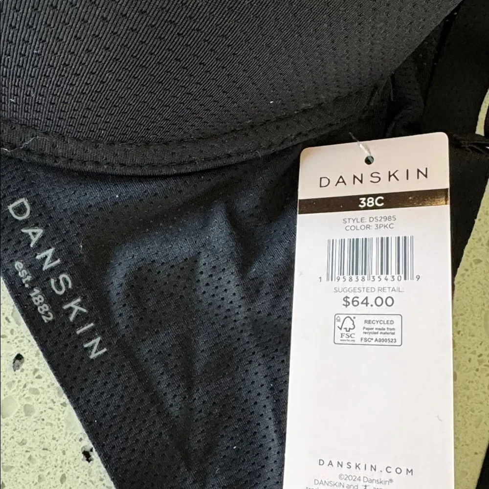 Danskin black molded
