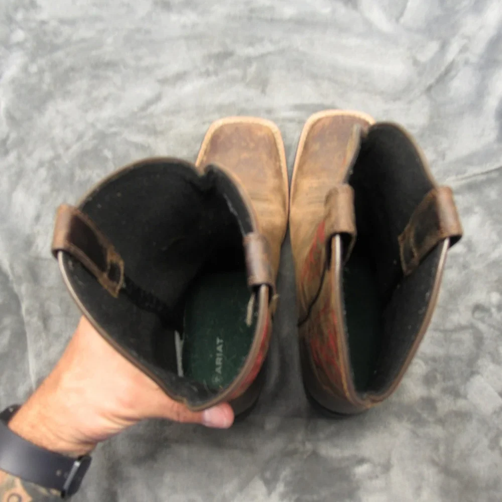 Ariat item has