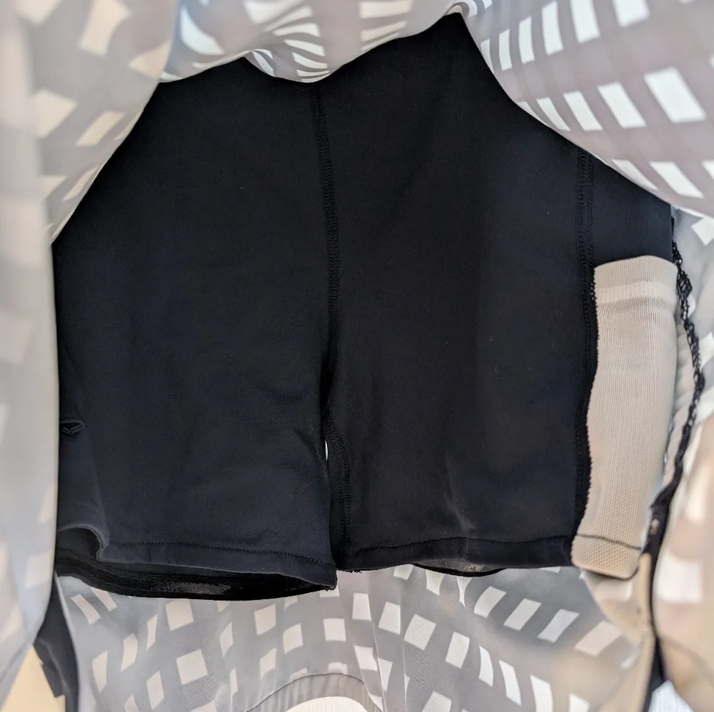 Tuckernuck line skirt
