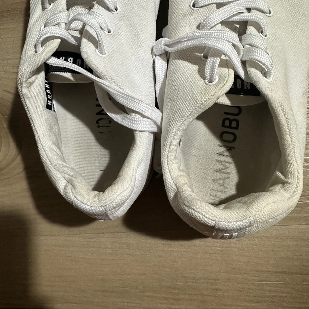 NOBULL Canvas Trainer Mens‎ 9 Womens 10.5 White Low Top Gym Sneakers Training
