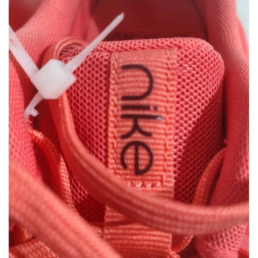 Nike women air