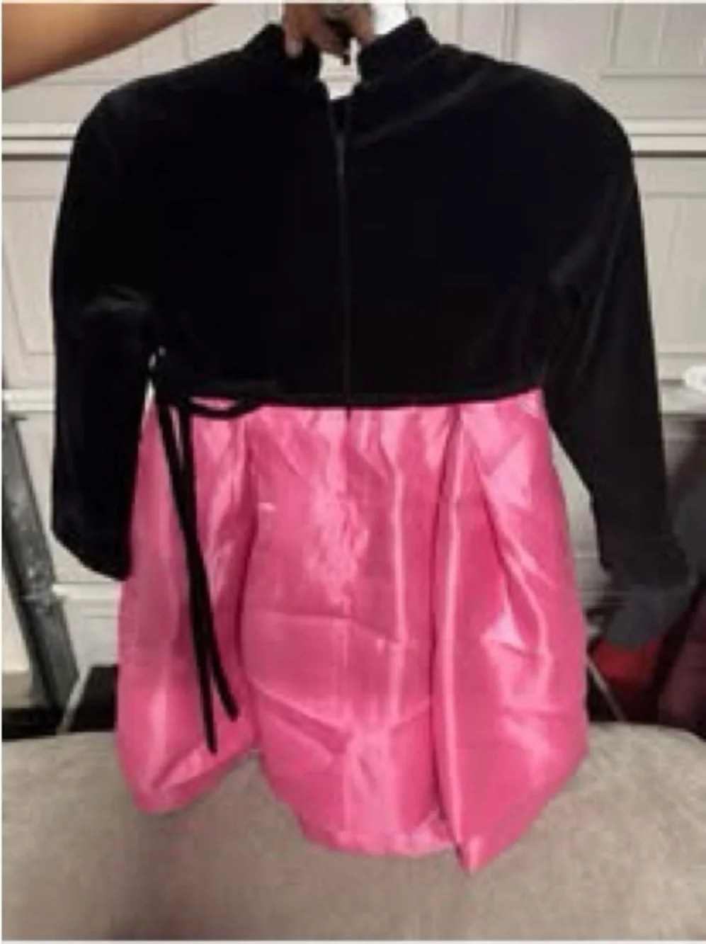 Pierre Cardin  Paris Girls Dress 61-130 Or Maybe Size 10/12