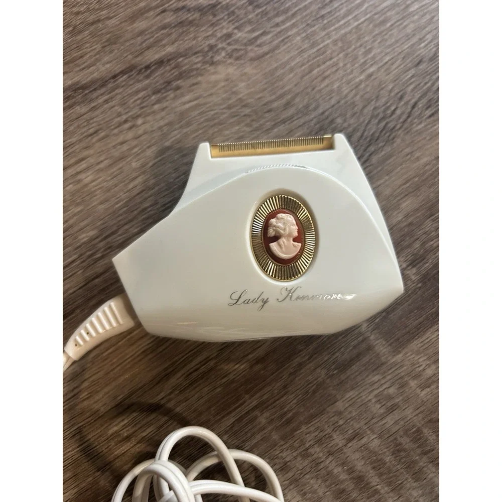 Vintage Lady Kenmore Electric Shaver Model # 820-9395 With‎ Case WORKS 1960's