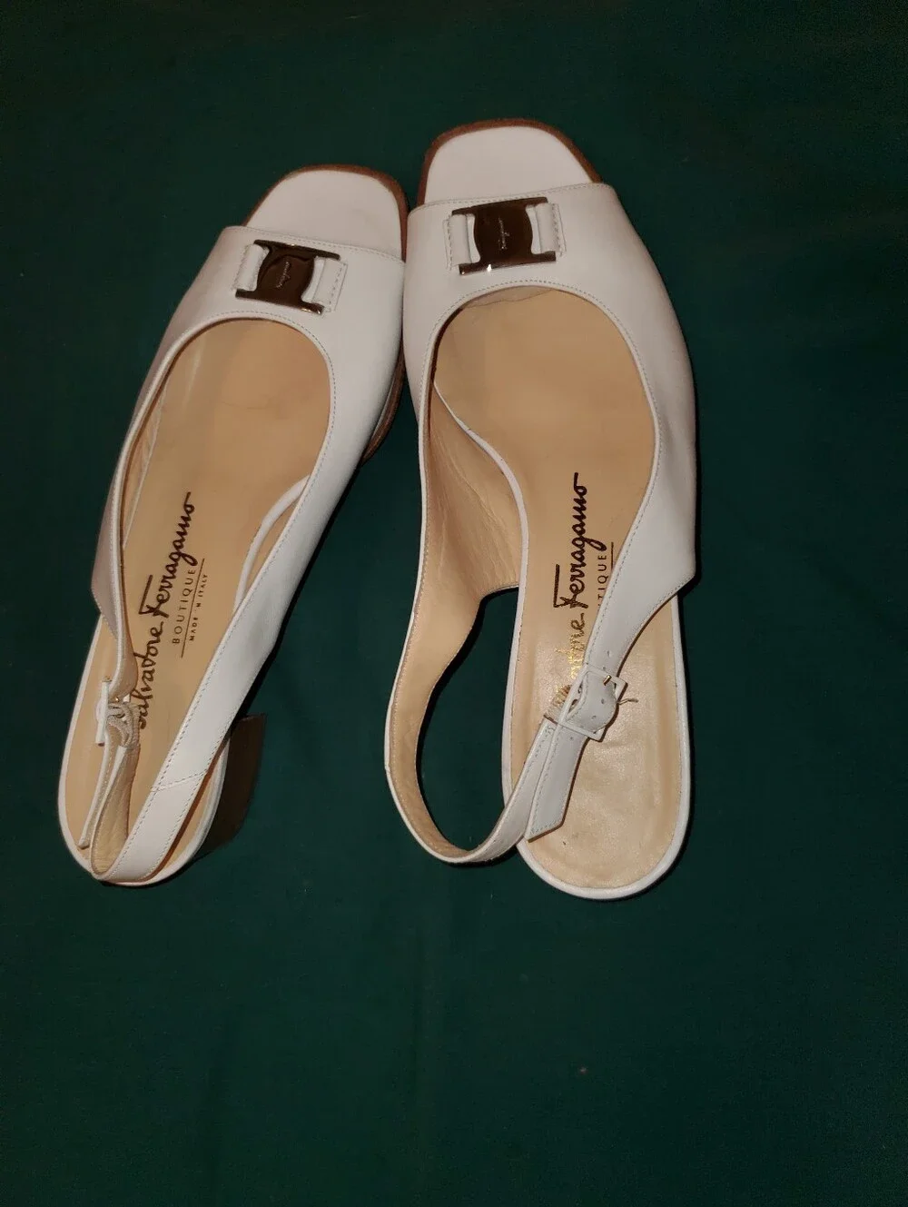 Salvatore Ferragamo Renata Spago 8.5 C open-toe slingback heels - White & Silver