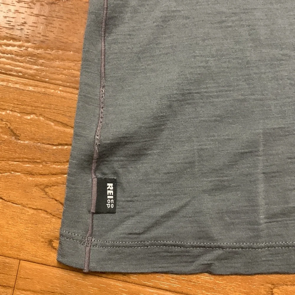 REI great preowned