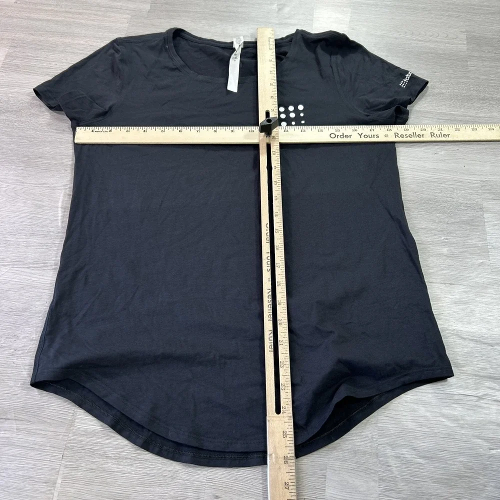 lululemon athletica measurements please