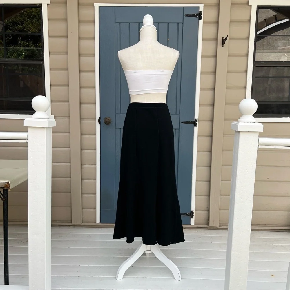 Eileen Fisher chic black