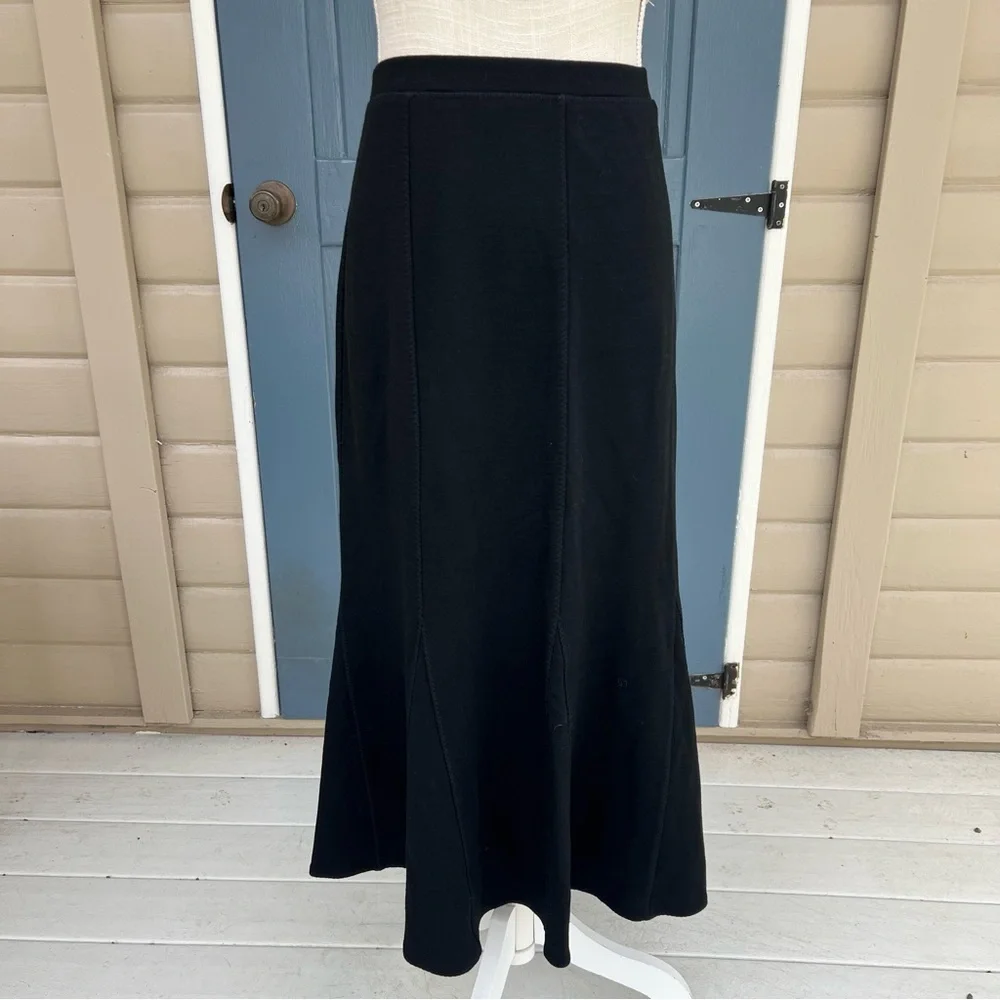 Eileen Fisher chic black