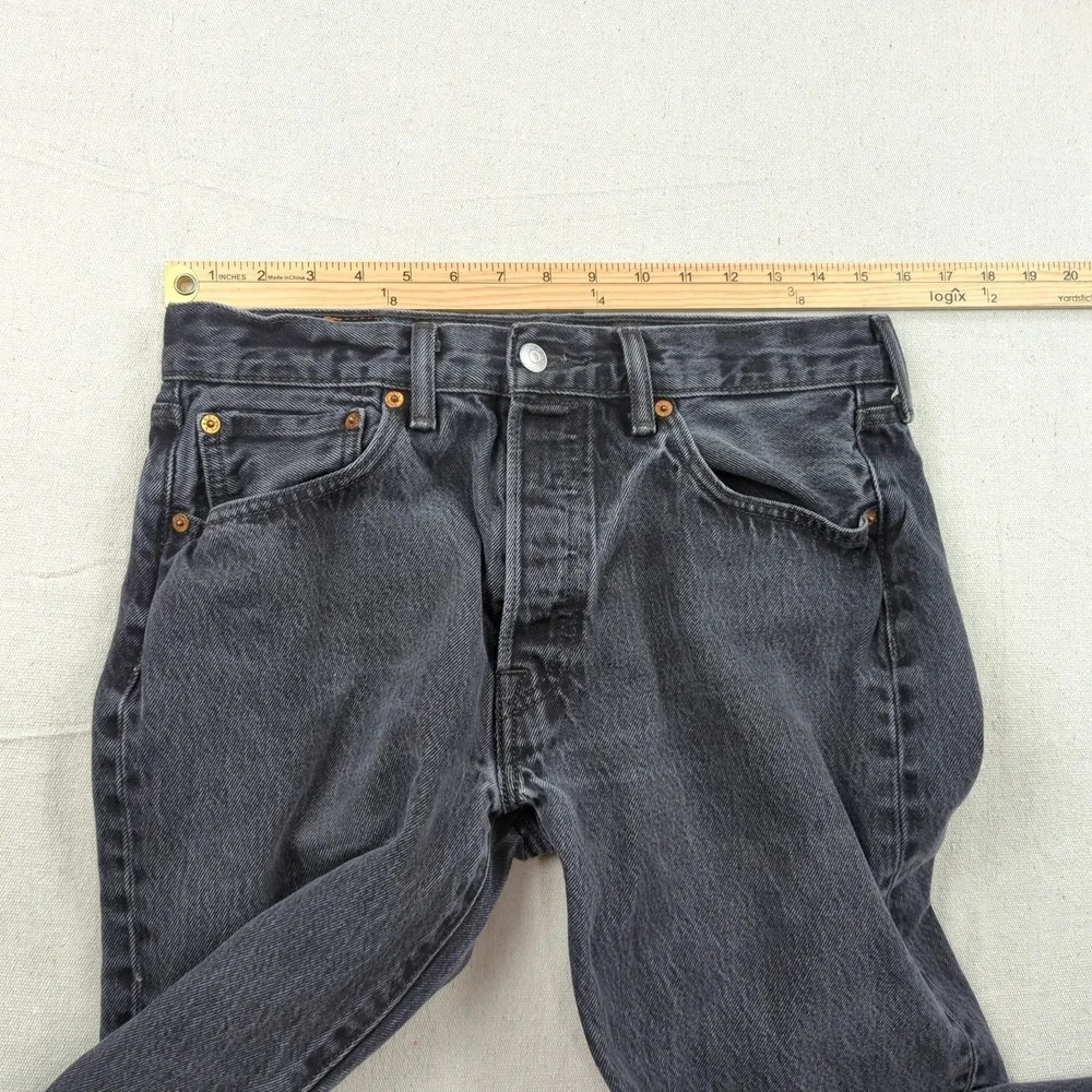 Levis tag says
