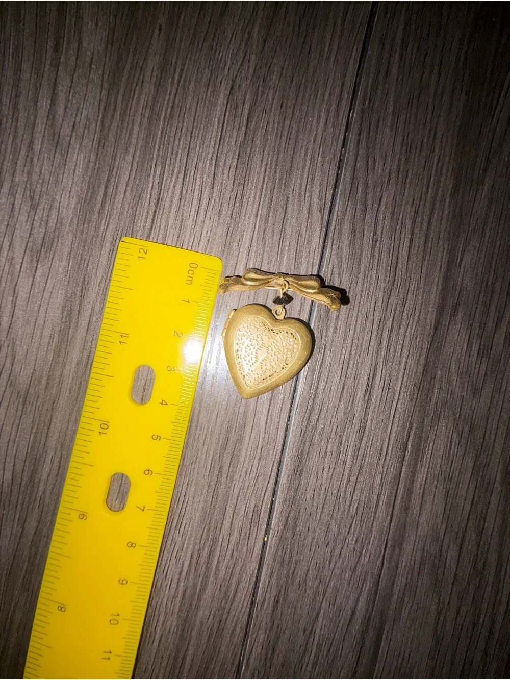 Vintage Gold Heart Locket Brooch with Bow - Gold Tone