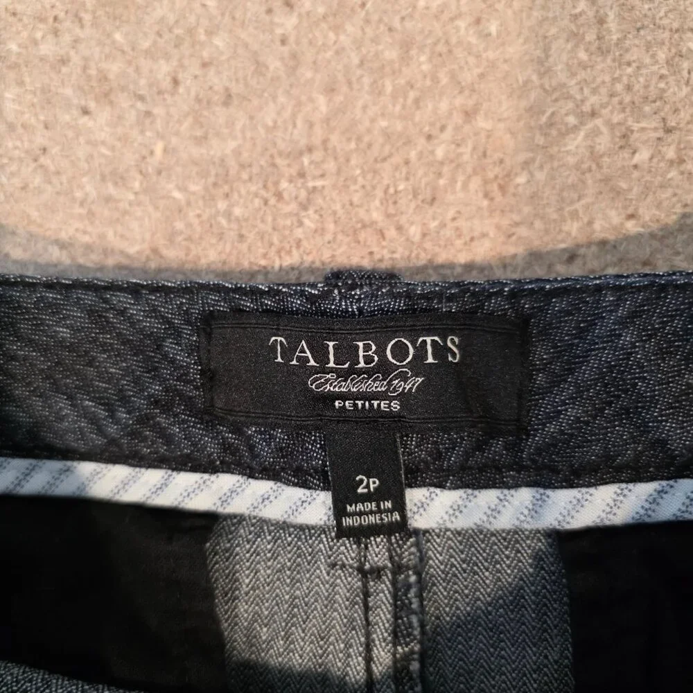 Talbots features zip