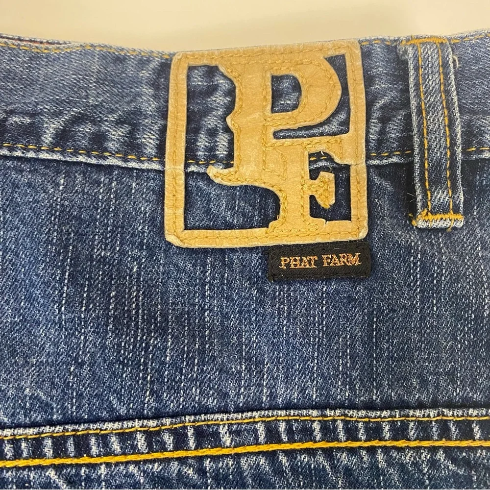 Phat Farm excellent pre