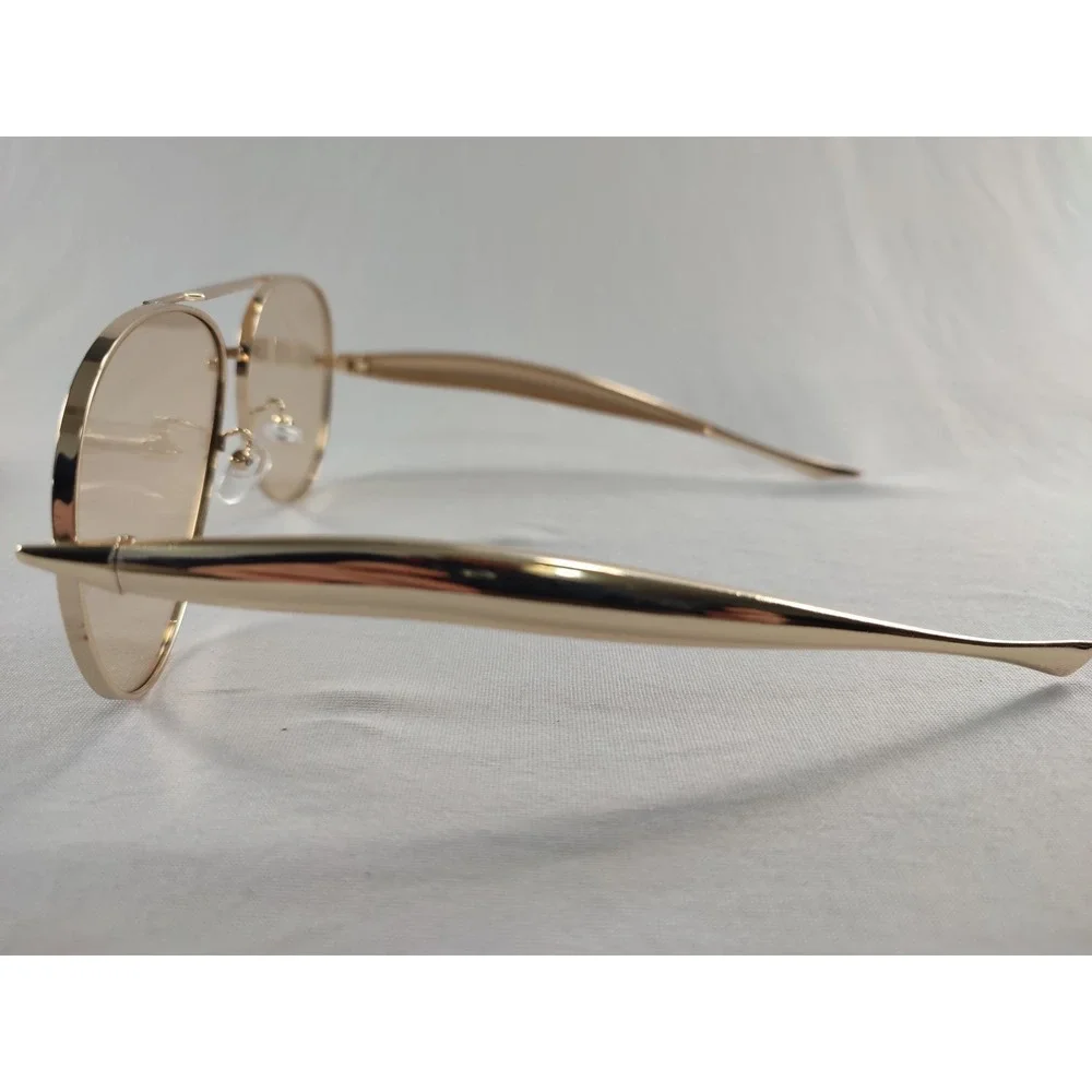 N/A gold aviator