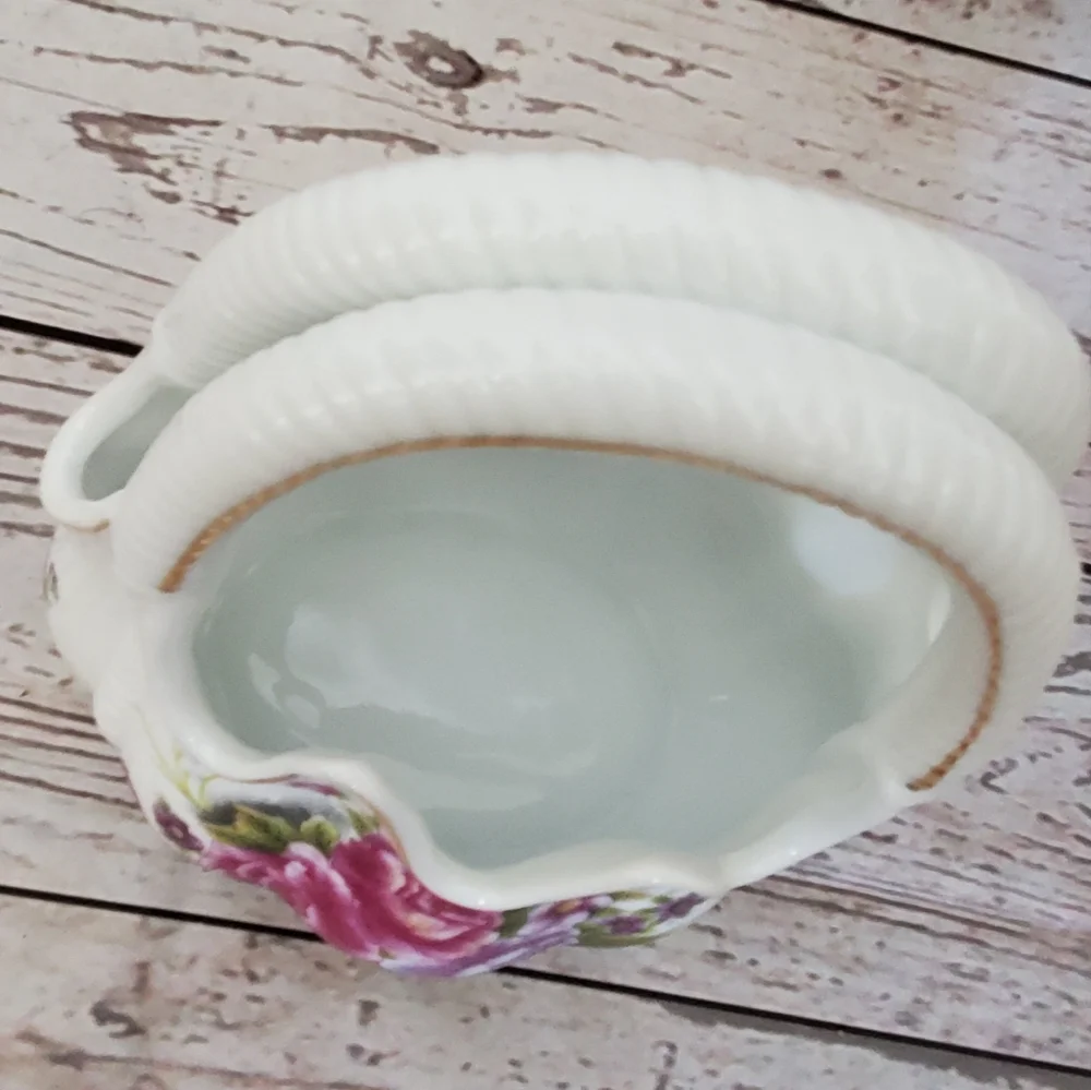 Vintage porcelain basket