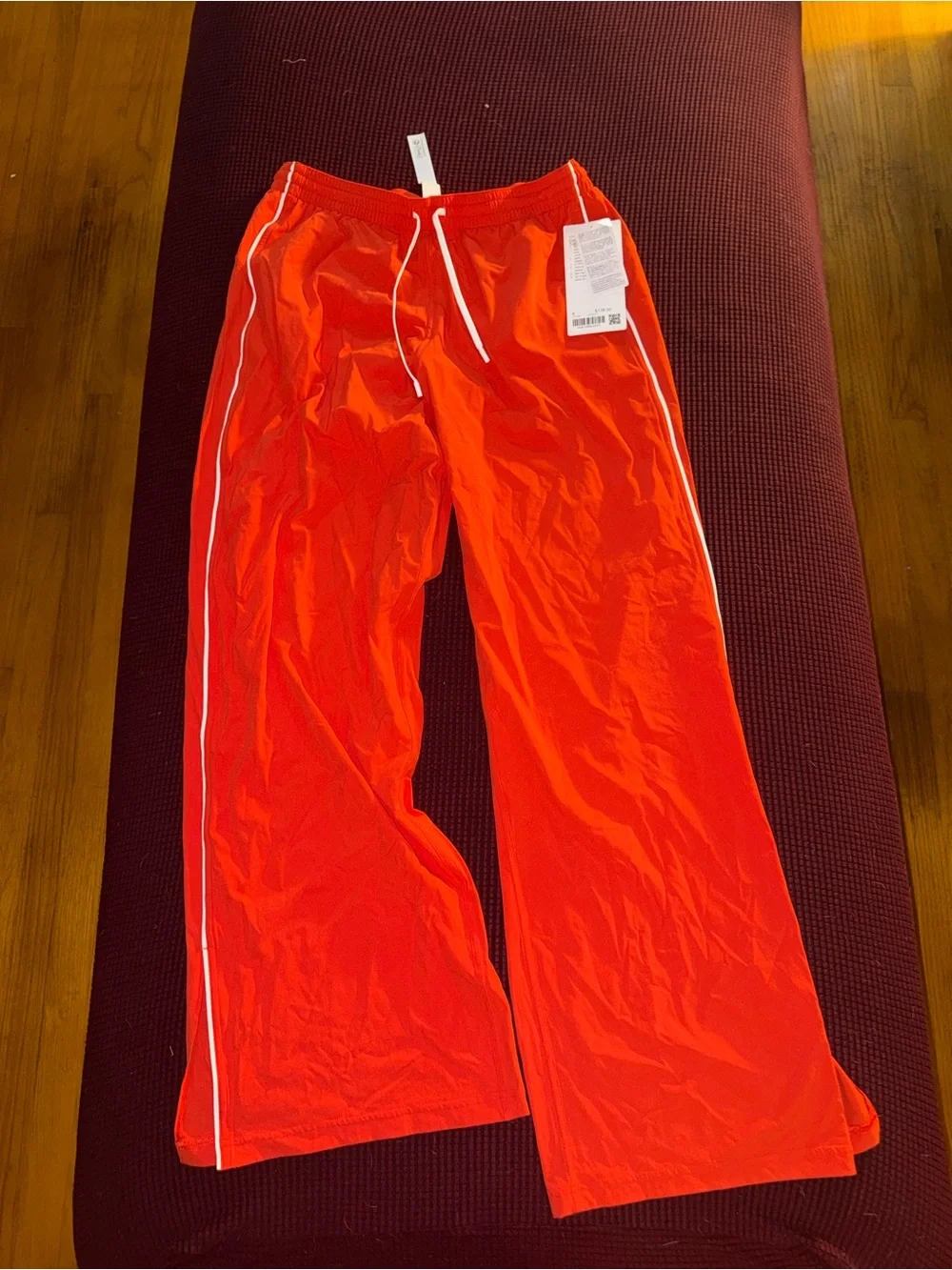 lululemon athletica brand new