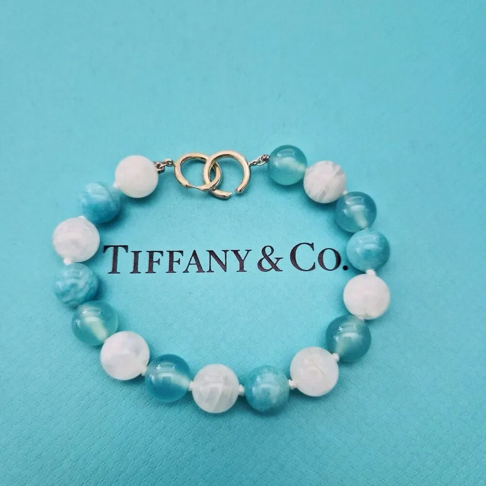 Tiffany & Co. 💖 firm