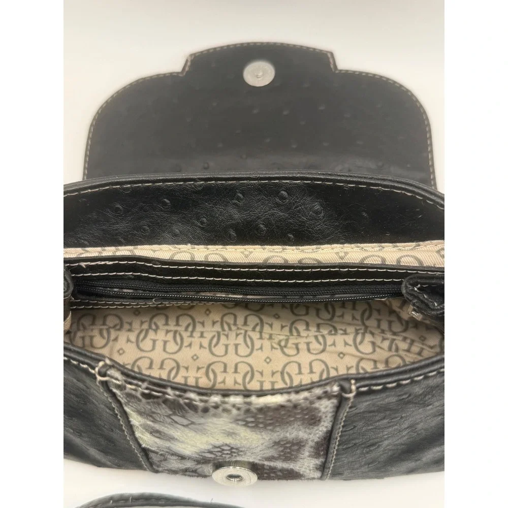 Guess crossbody bag