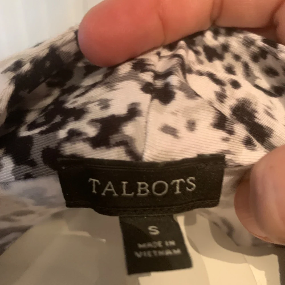 Talbots amazing top