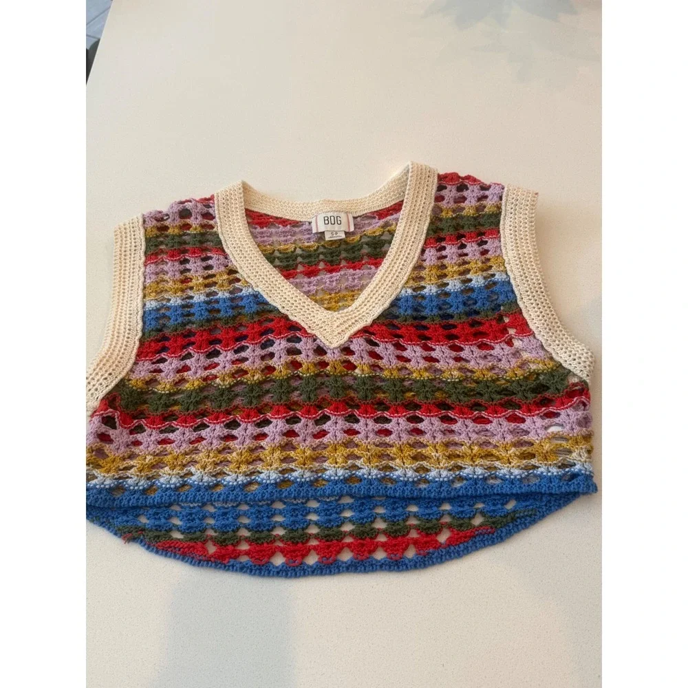 BDG vibrant crochet