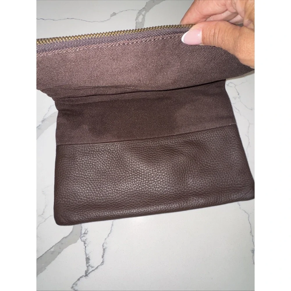 Vintage Armani exchange leather clutch In Brown Leather