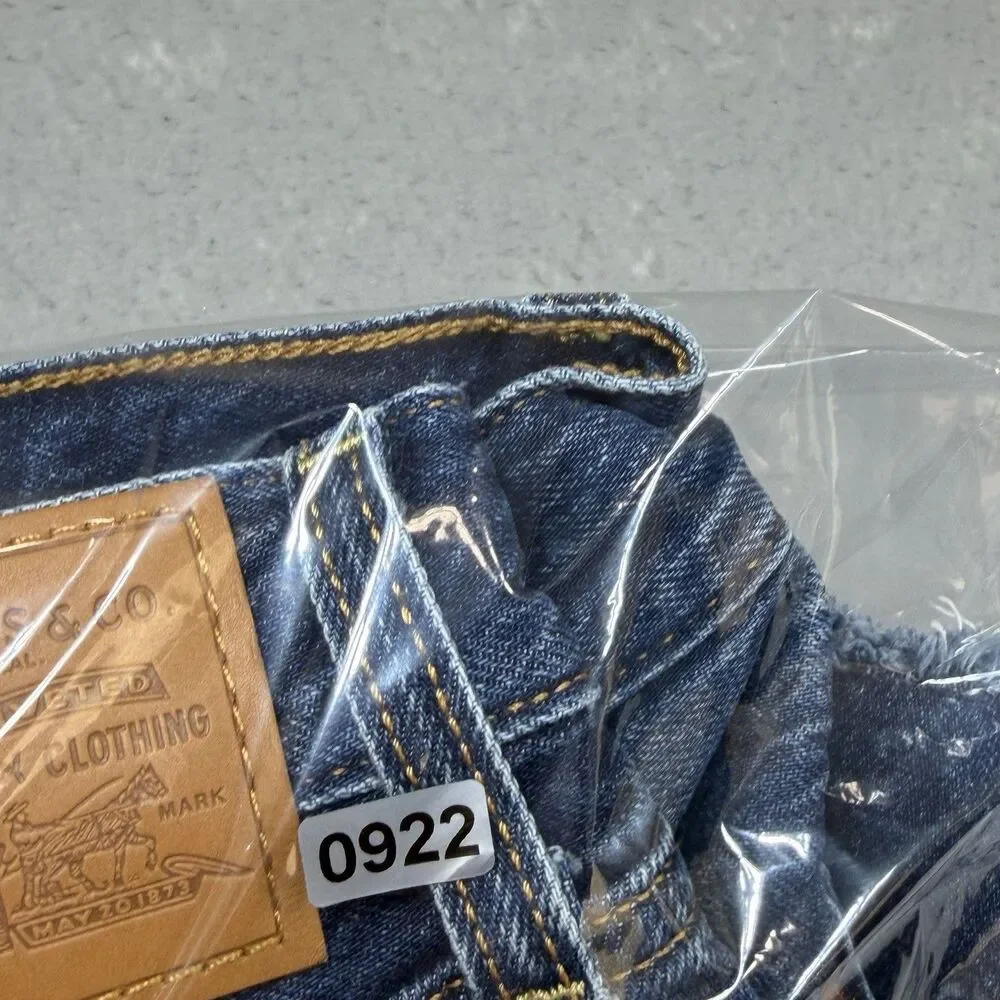 Levis more saving
