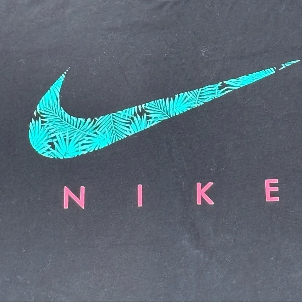 Nike shirt sz