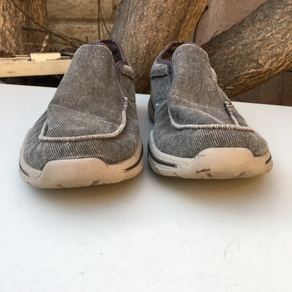 Skechers relaxed fit