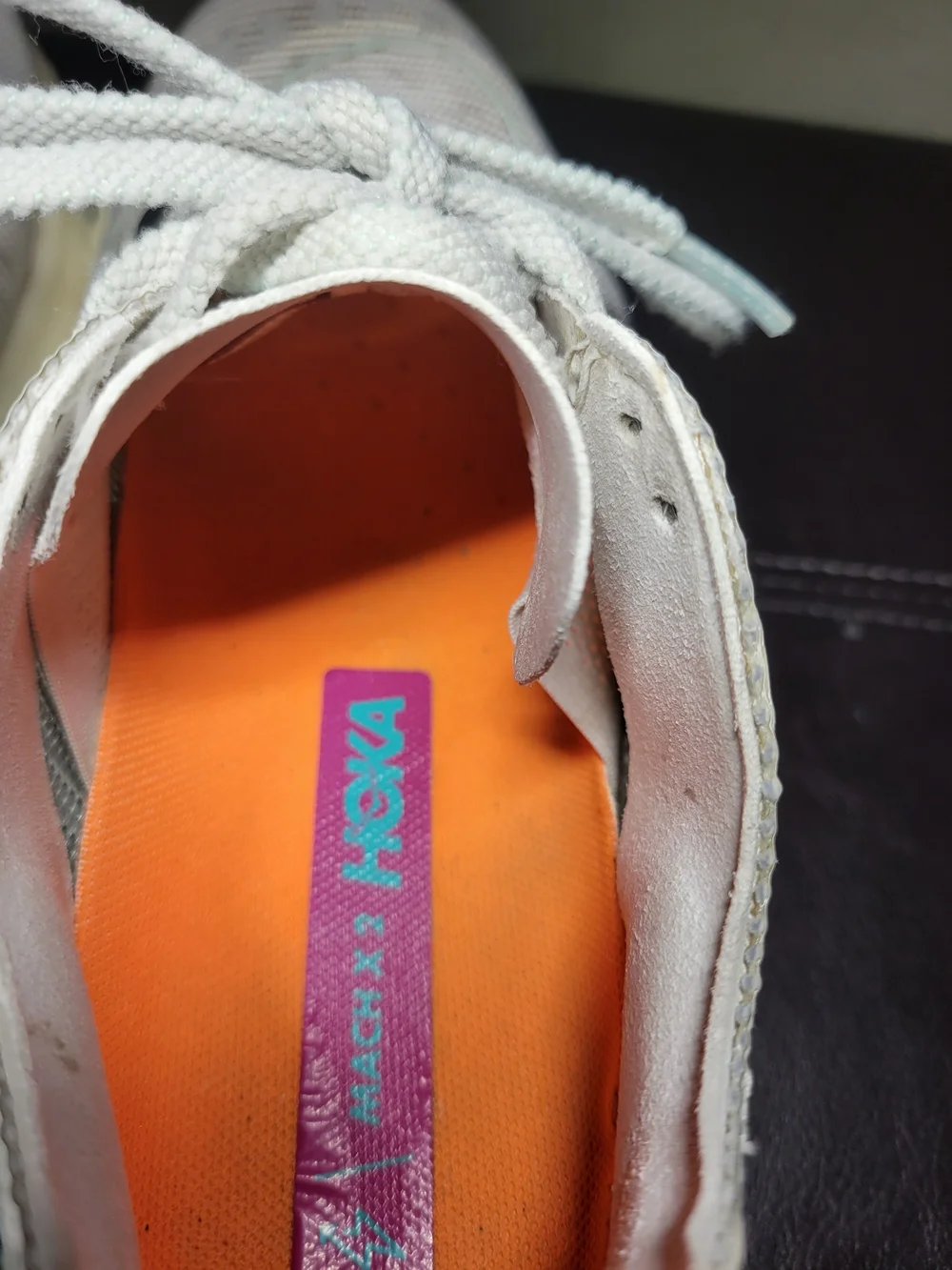 Hoka step up