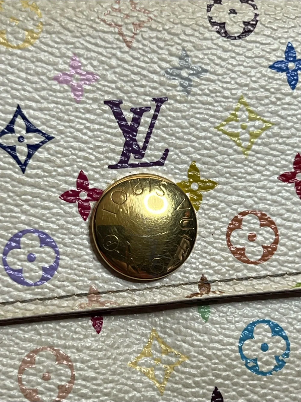 Louis Vuitton classic white