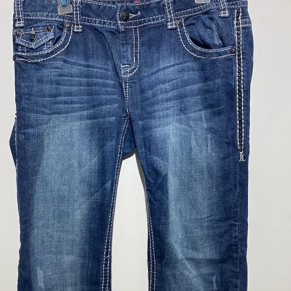 Rock and Roll Cowgirl Women's Blue‎ Embellished Low Rise Jeans Size 33X34