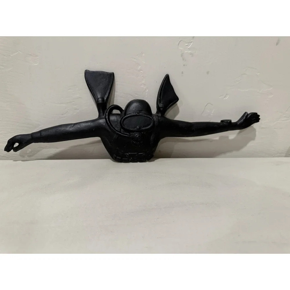 Vintage 1974 Whitehall Metal Studios Scuba Diver Wall Decor Hanging Art Plaque