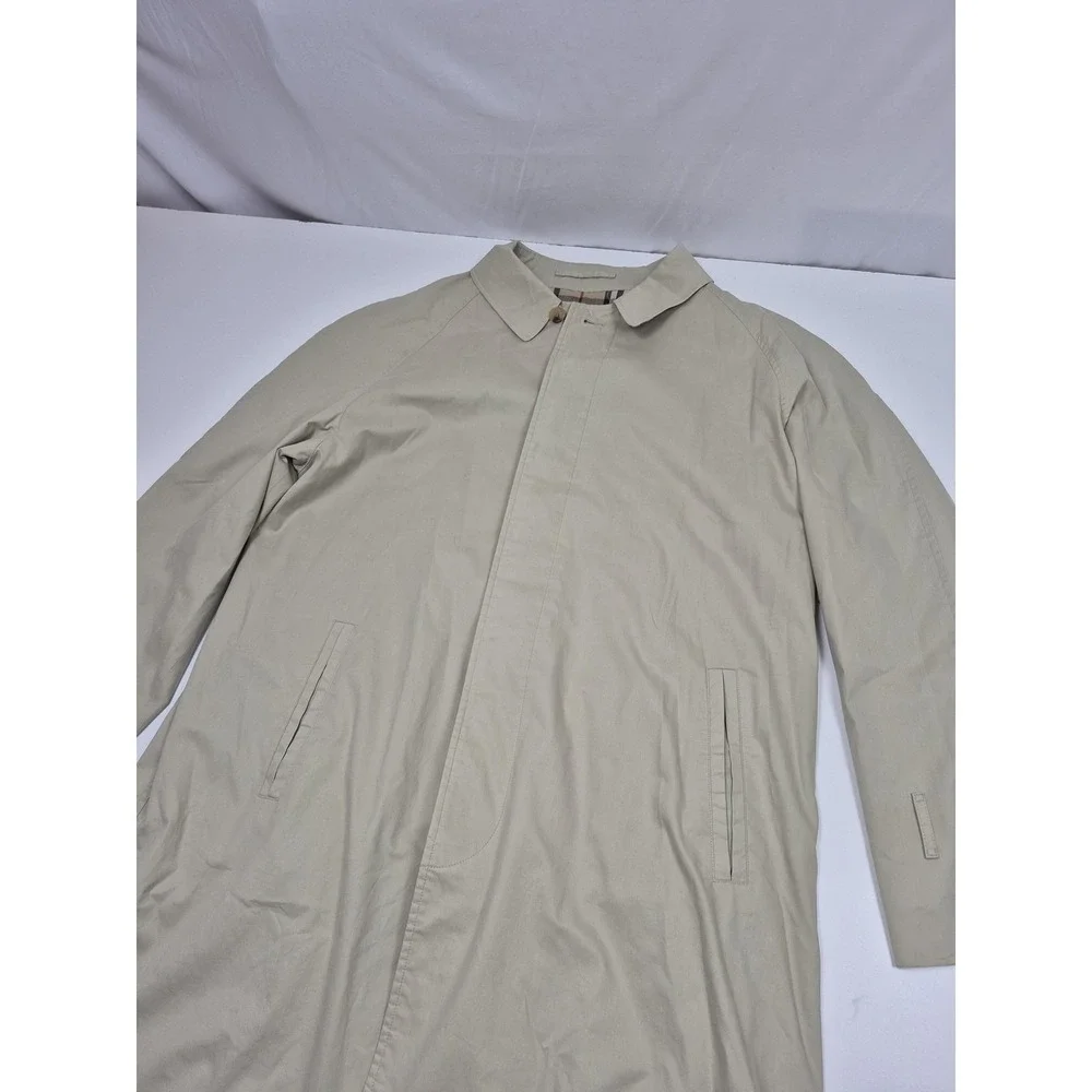 Burberry back hand