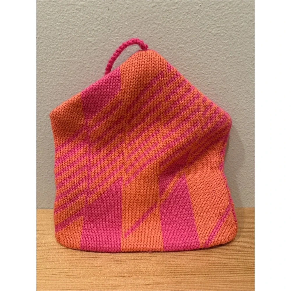 Unbranded (similar to Smiley) few small