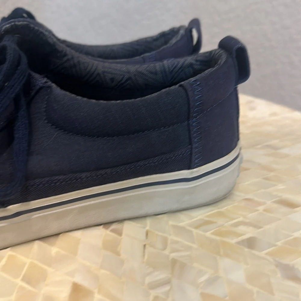 Toms men’s canvas