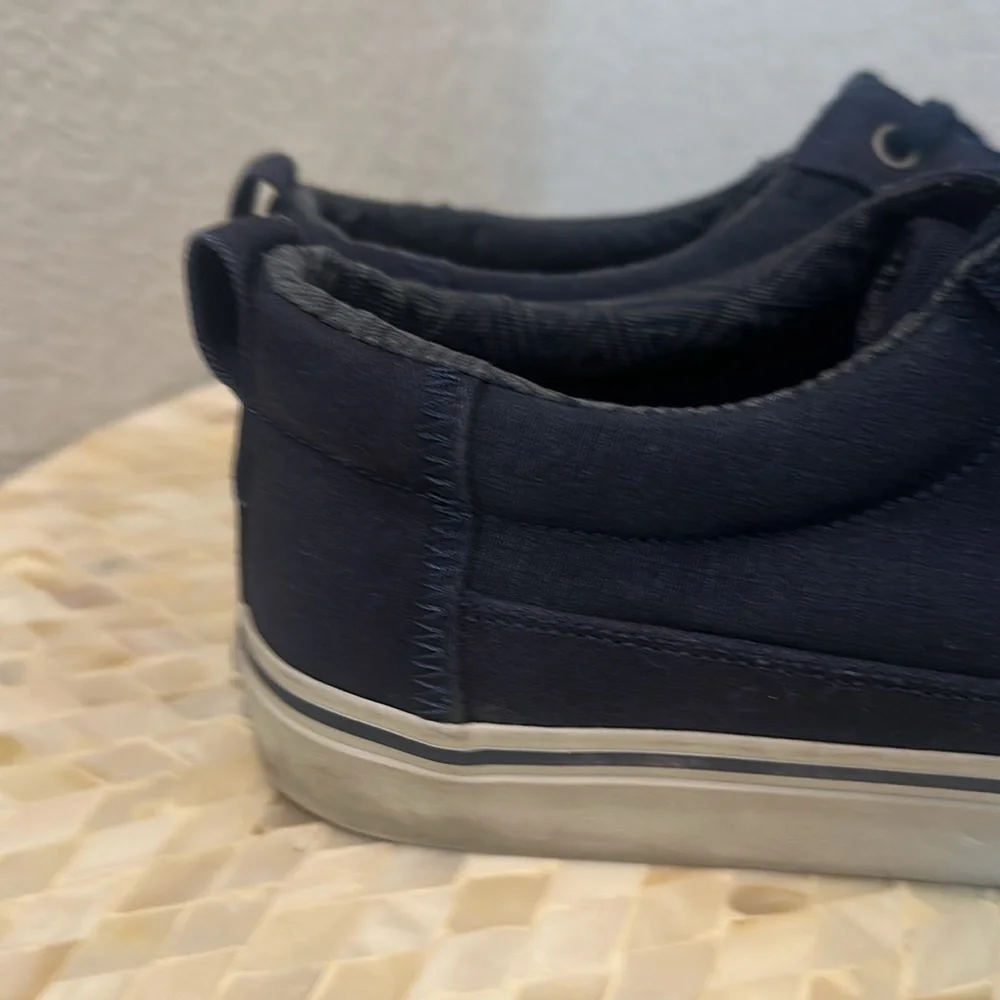 Toms men’s canvas