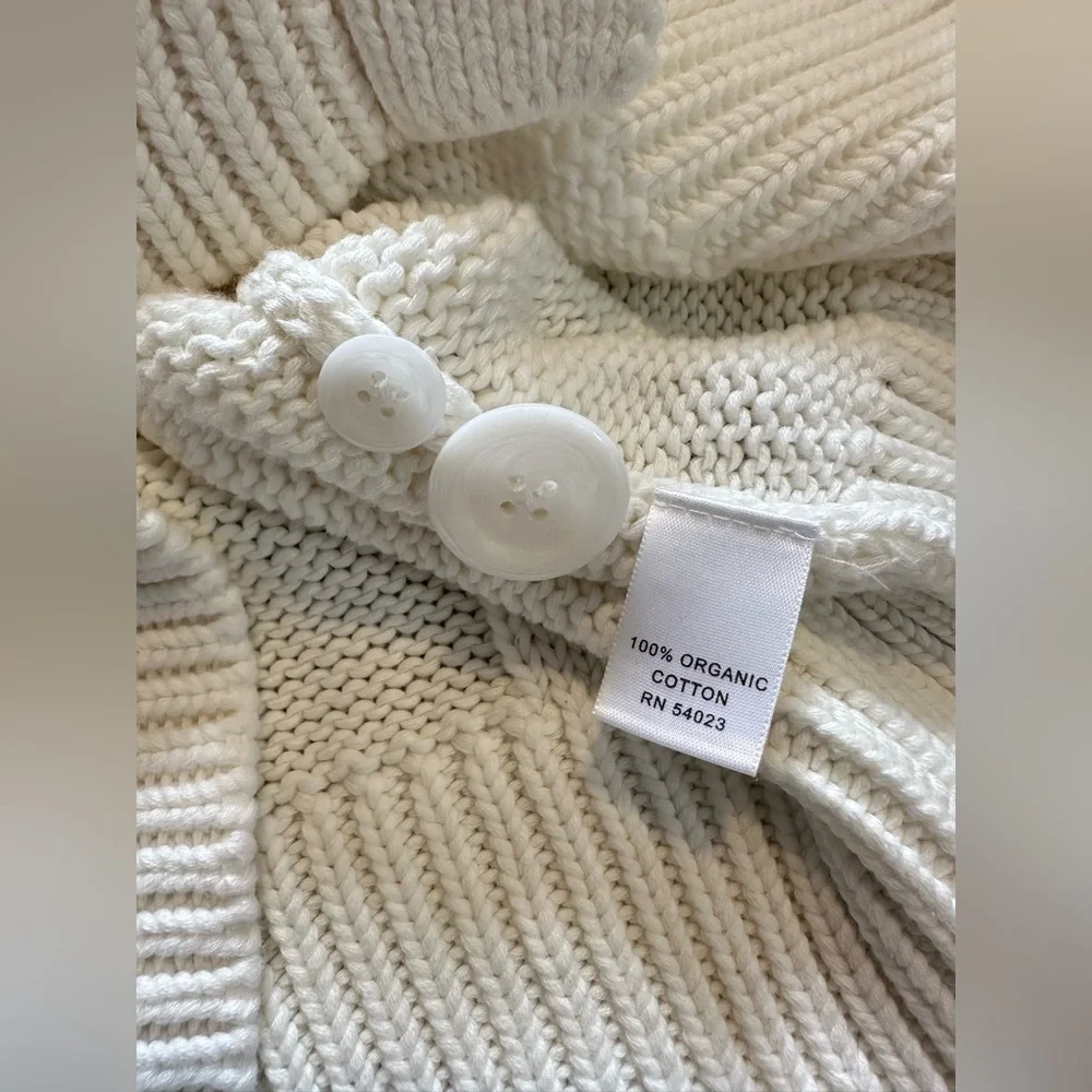 Banana Republic stay cozy
