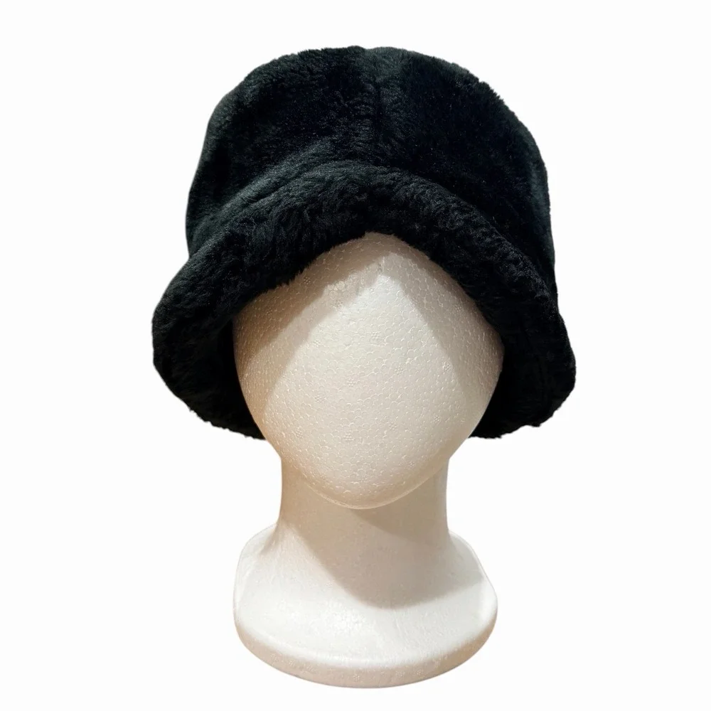 Fluffy Faux Fur Bucket Hat item excellent