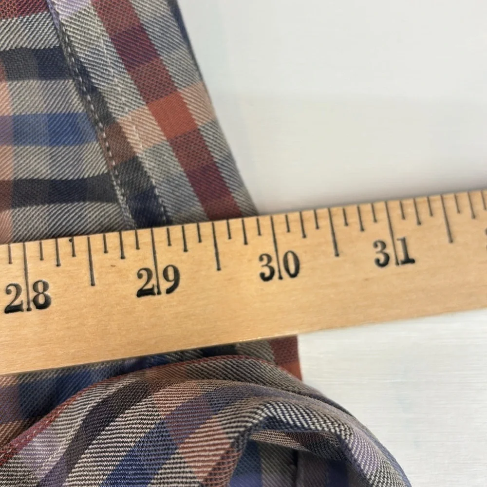 North 44 button checker length