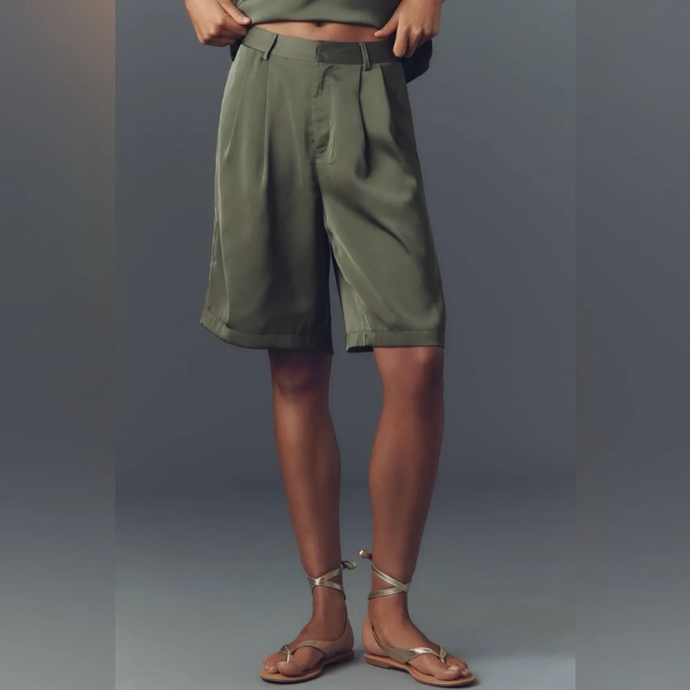 NWOT Anthropologie‎ bishop + young olive green Silky Bermuda Shorts